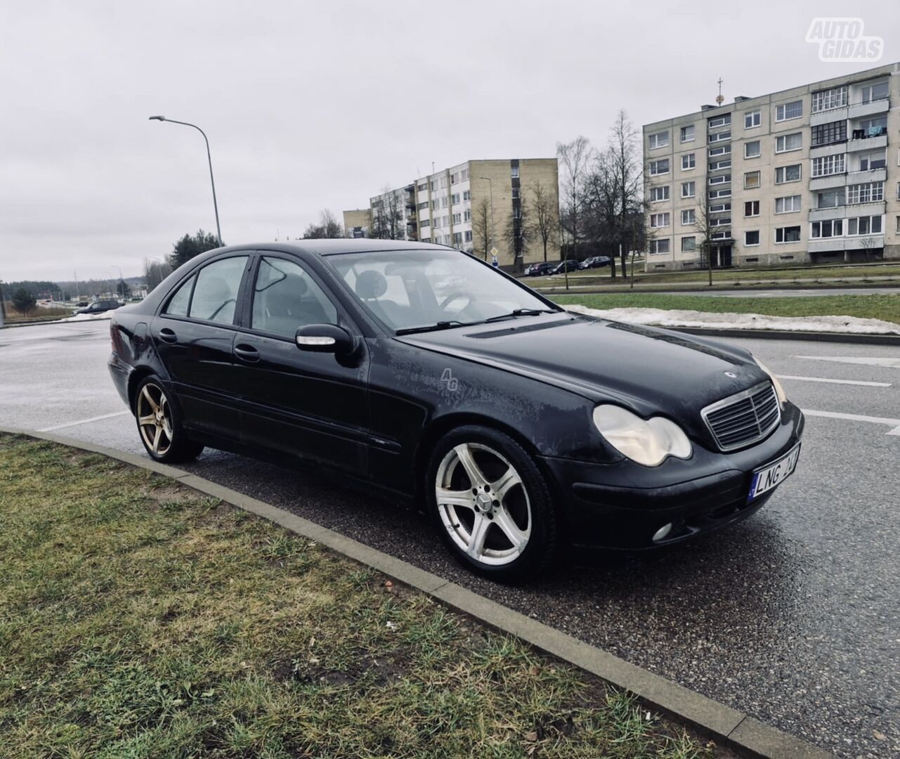 Mercedes-Benz C 220 CDI 2001 y