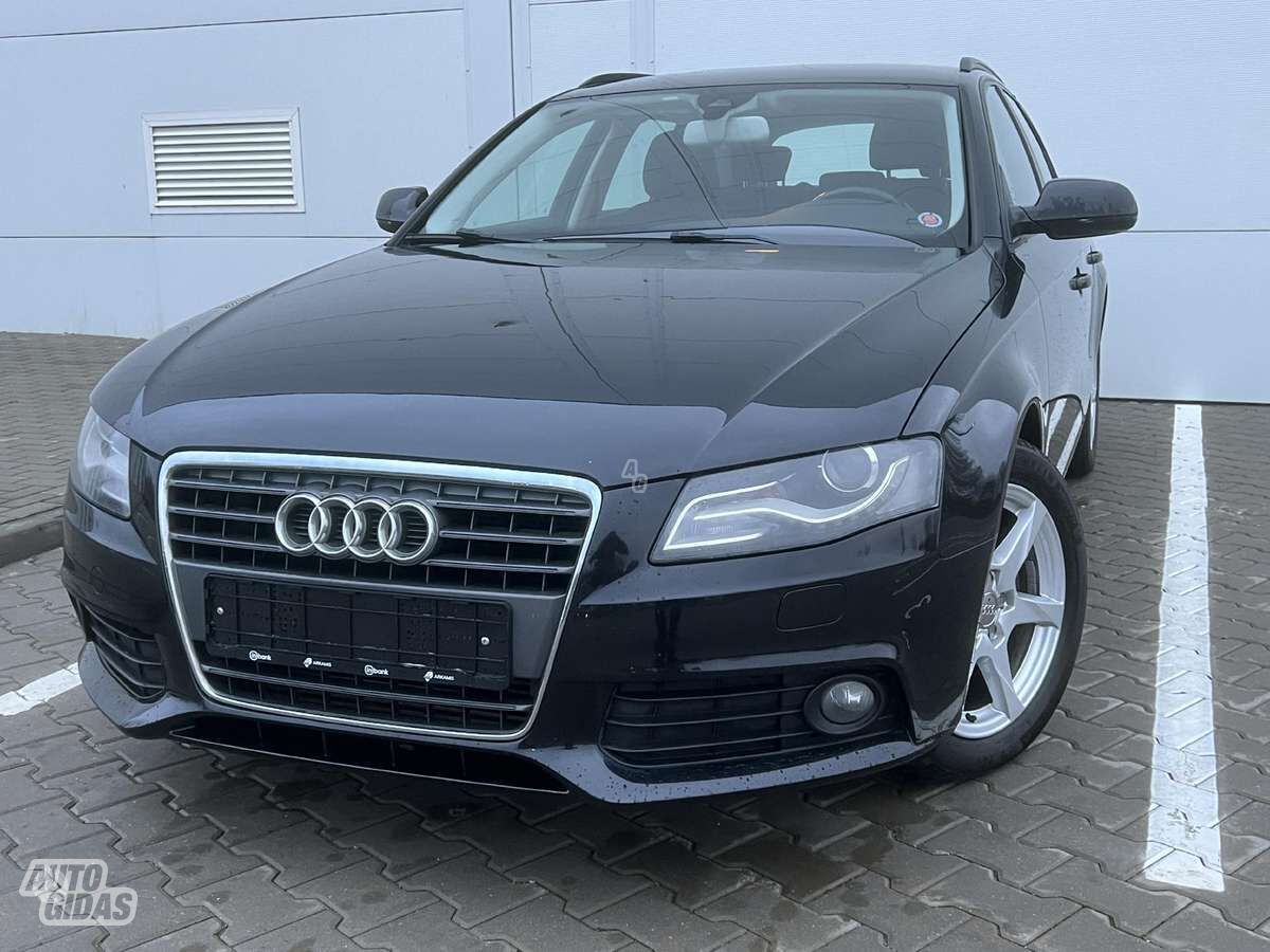 Audi A4 2010 г Универсал