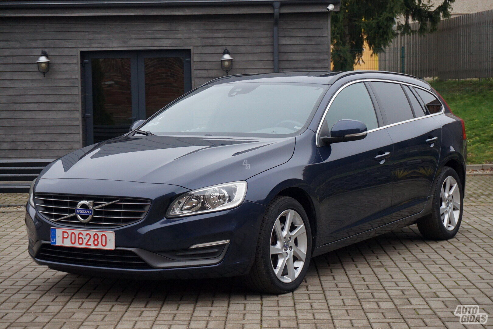 Volvo V60 2014 m Universalas