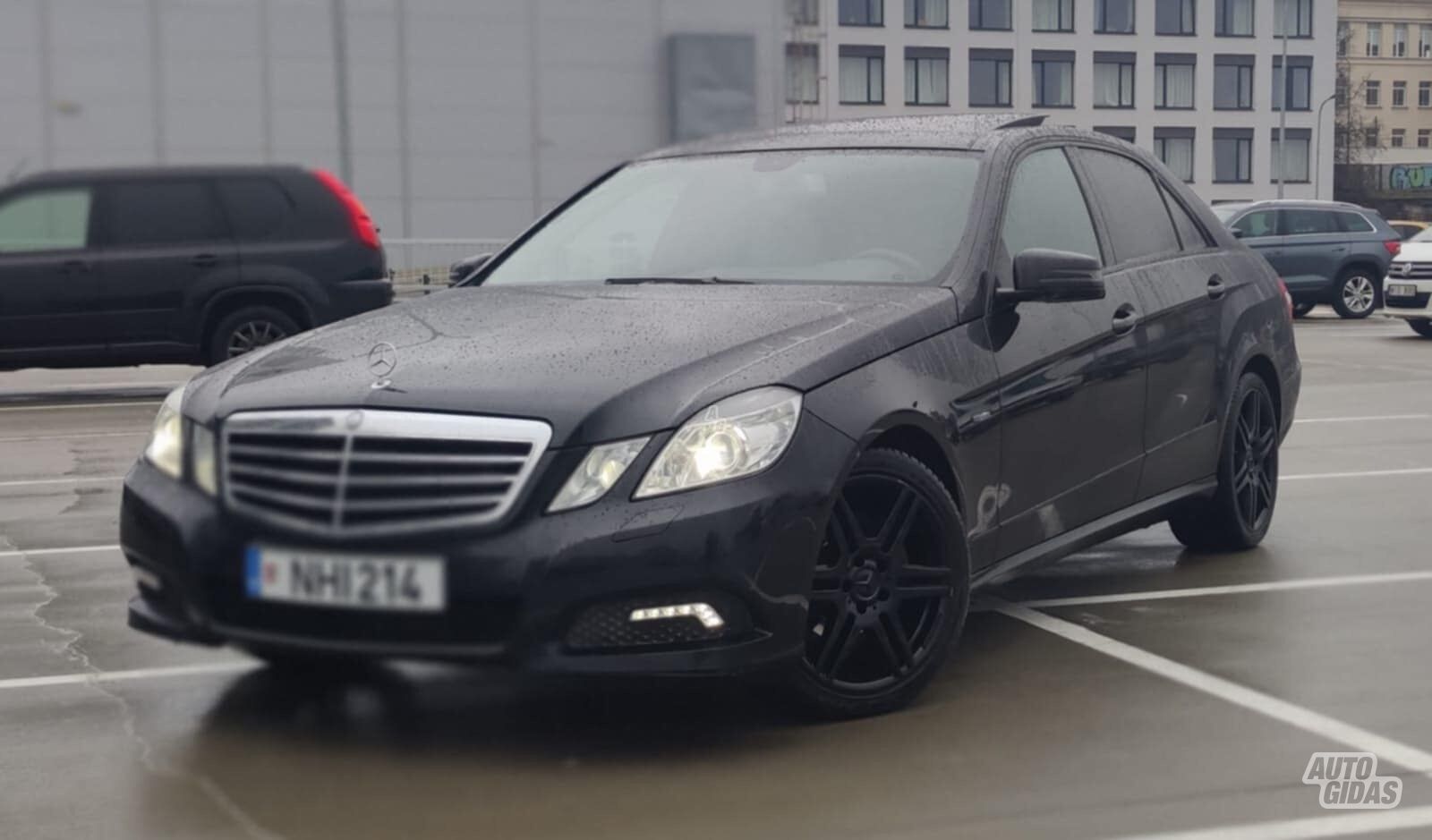 Mercedes-Benz E 350 2011 m Sedanas