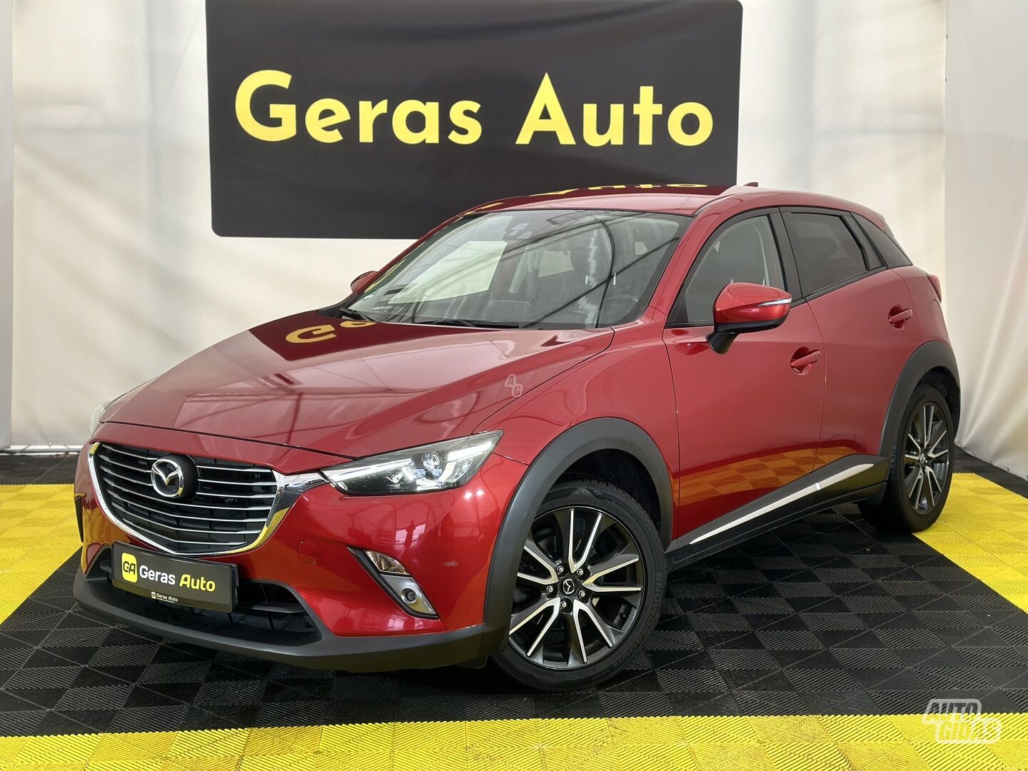 Mazda CX-3 2015 y Off-road / Crossover