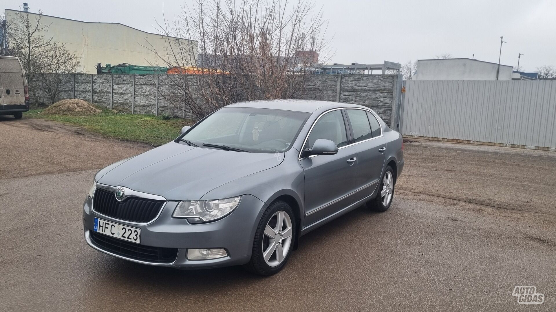 Skoda Superb TDI 2009 y