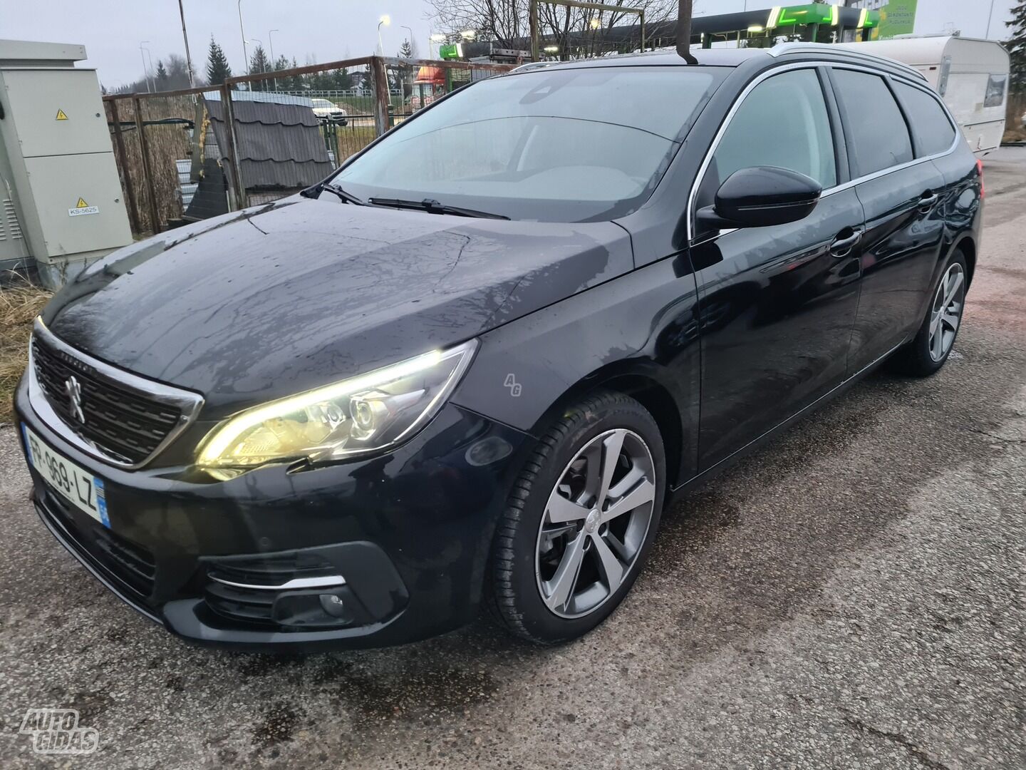 Peugeot 308 2018 y Wagon