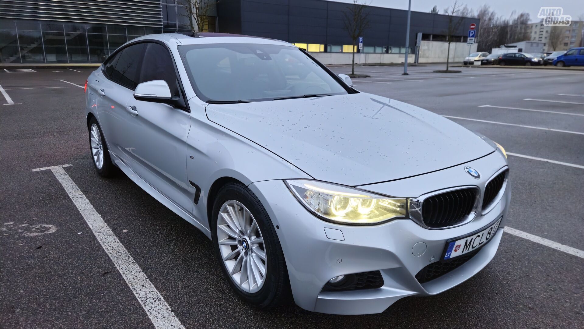 Bmw 320 Gran Turismo 2014 y Hatchback