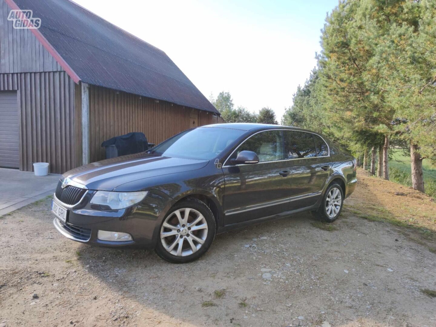 Skoda Superb 2008 y Sedan