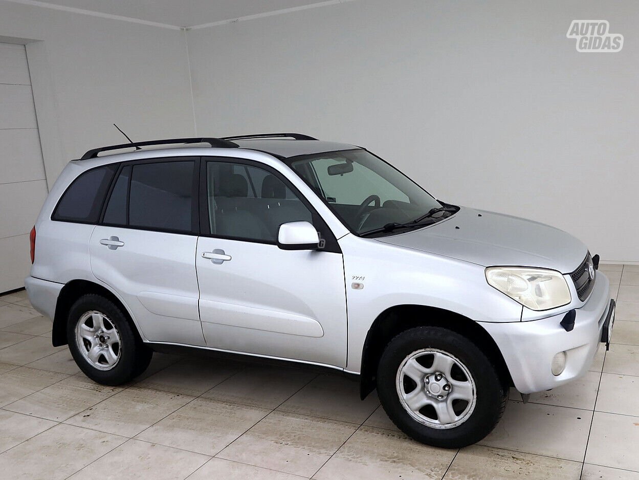 Toyota RAV4 2005 г Внедорожник / Кроссовер