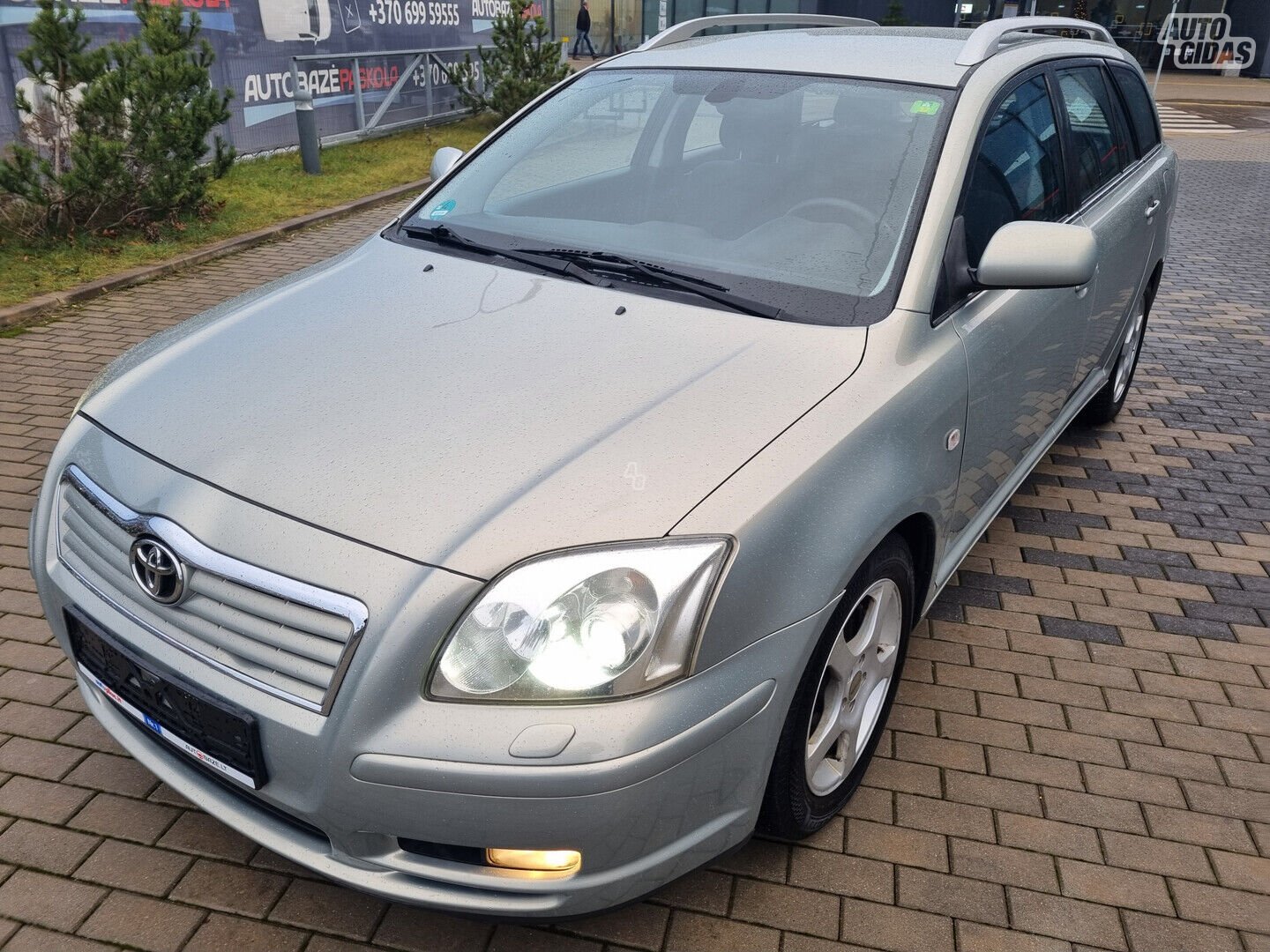 Toyota Avensis 2005 m Universalas