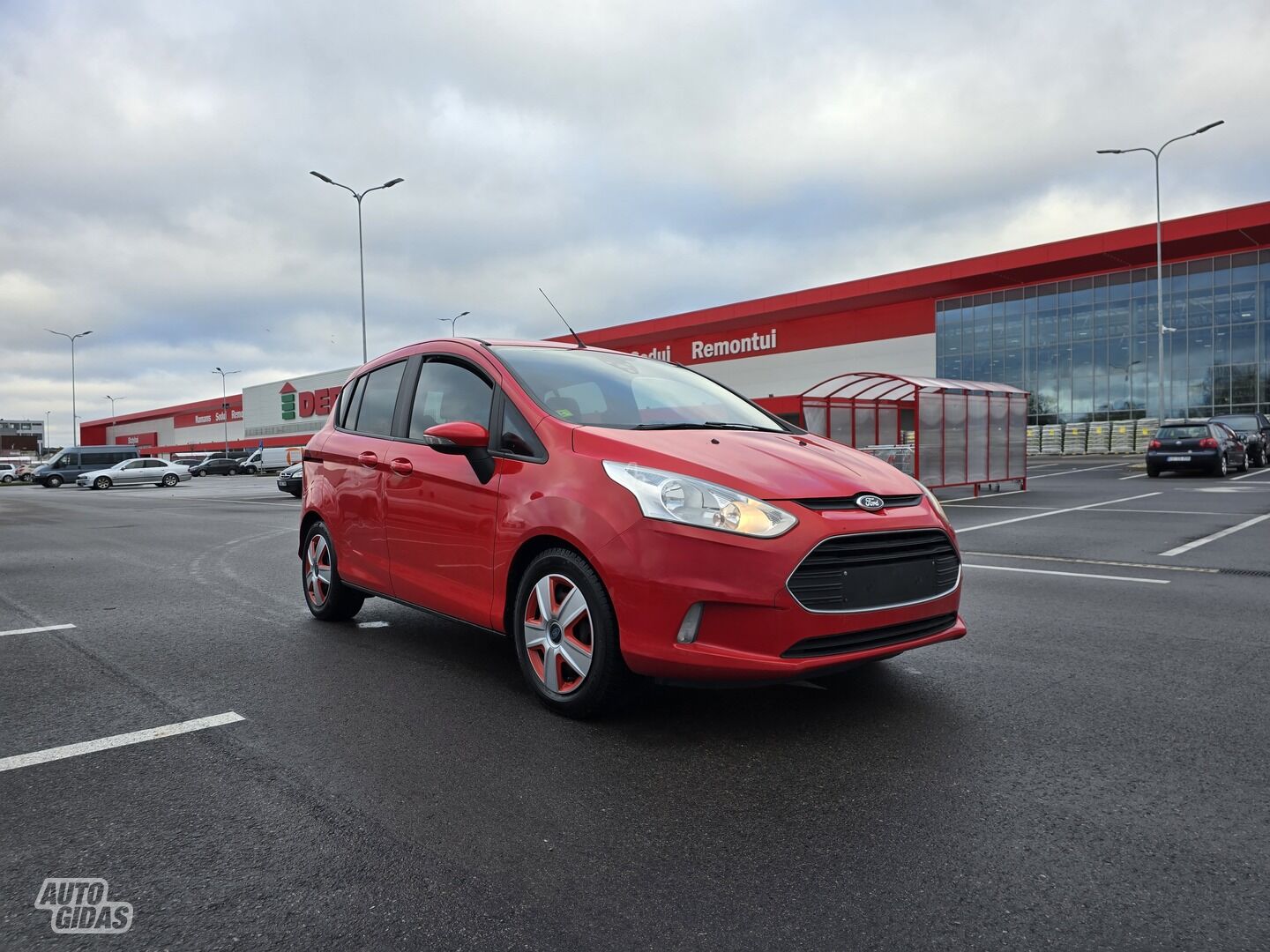 Ford B-MAX 2013 y Hatchback