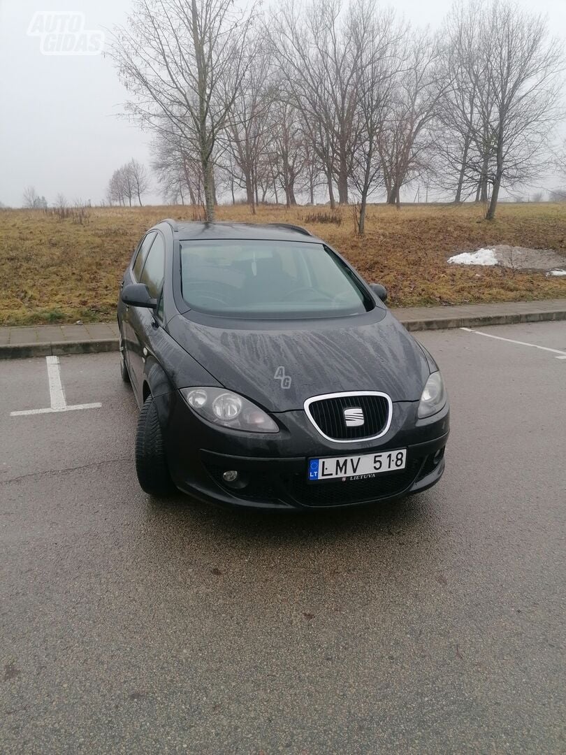 Seat Altea XL 2009 г Минивэн