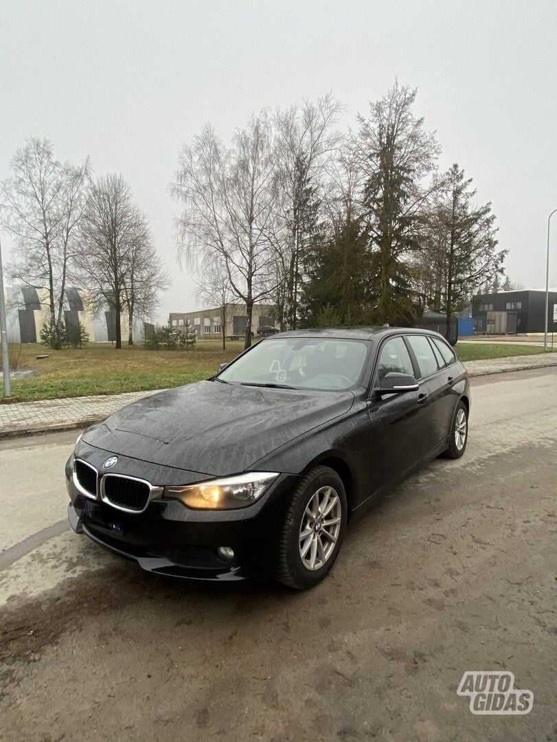 Bmw 320 2014 m Universalas