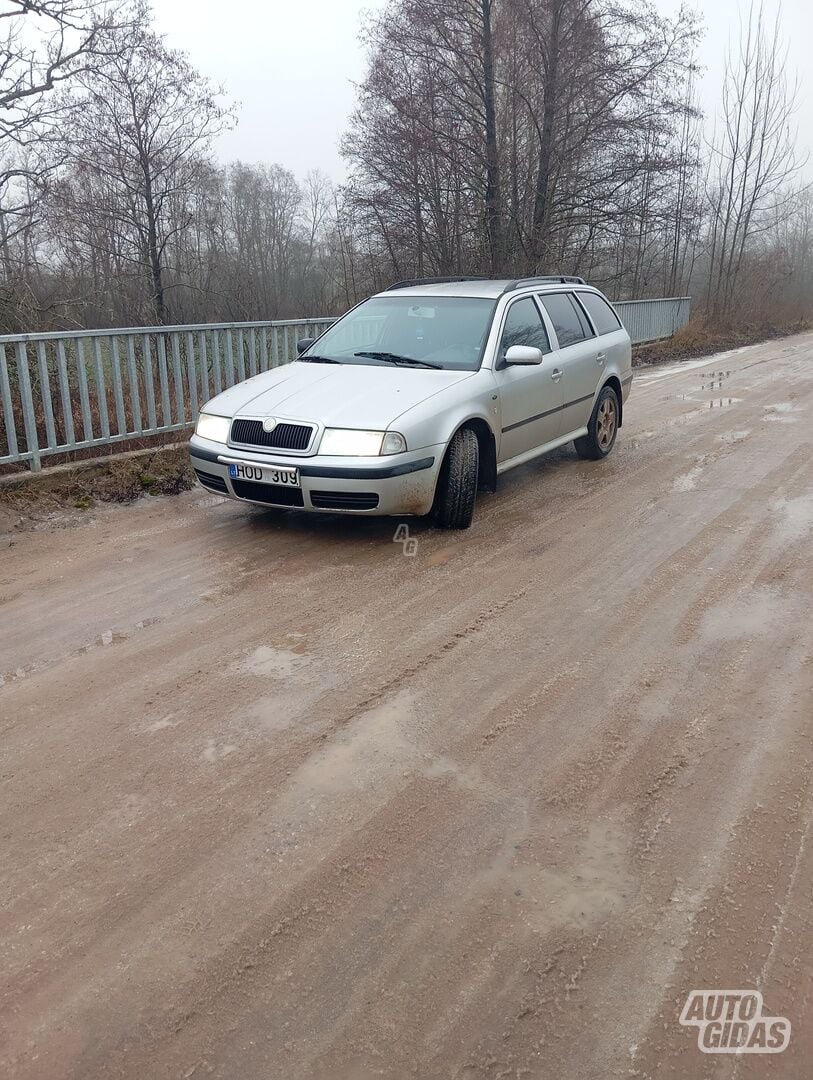 Skoda Octavia 2001 m Universalas