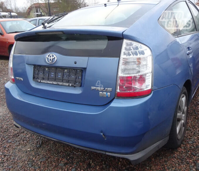 Toyota Prius 2008 г запчясти