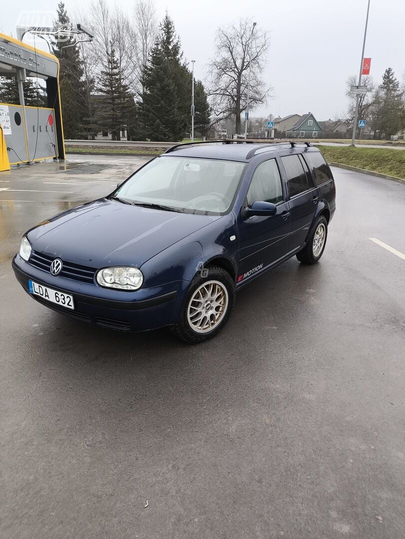 Volkswagen Golf 2002 y Off-road / Crossover