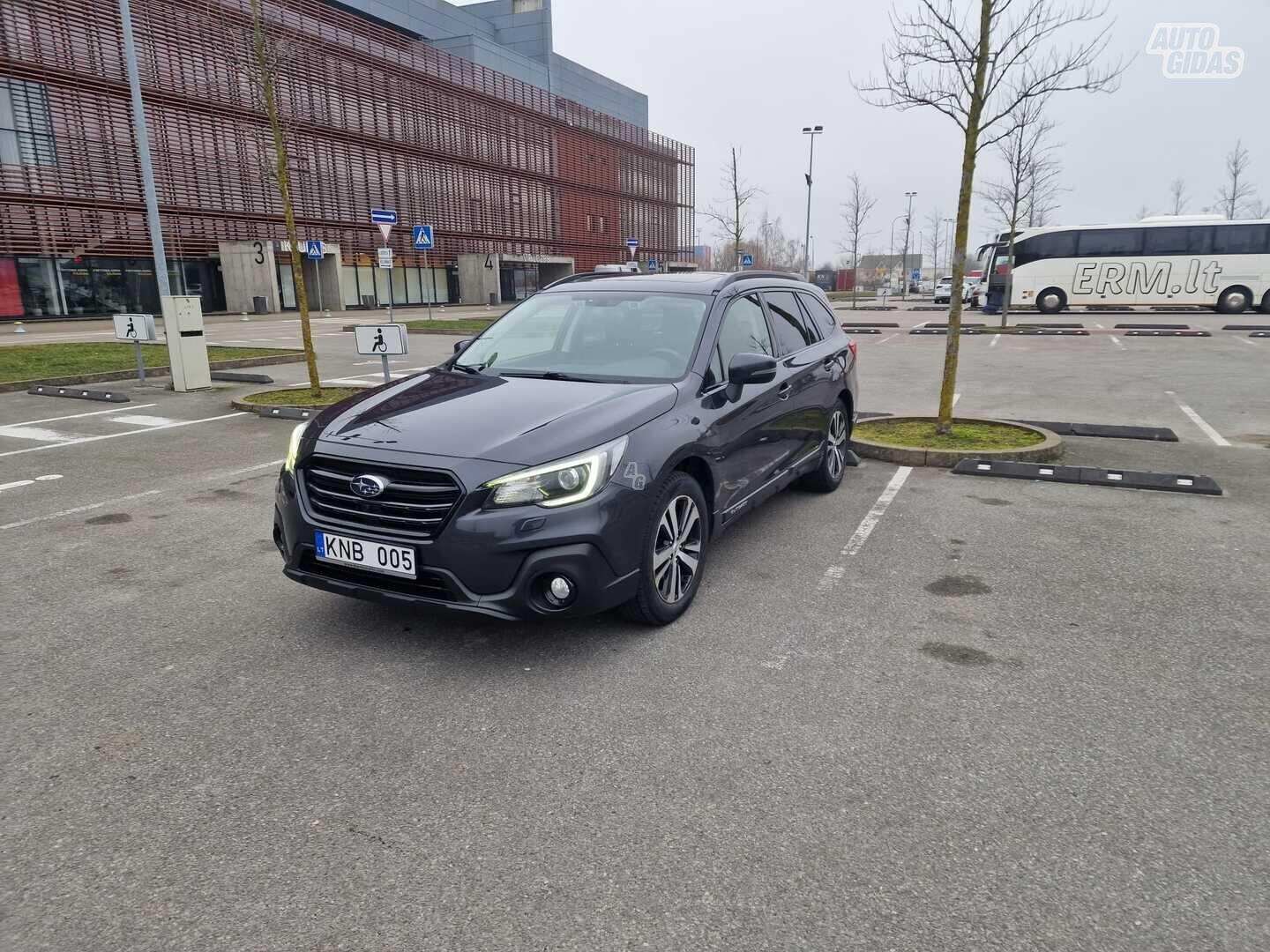 Subaru OUTBACK 2019 y Wagon