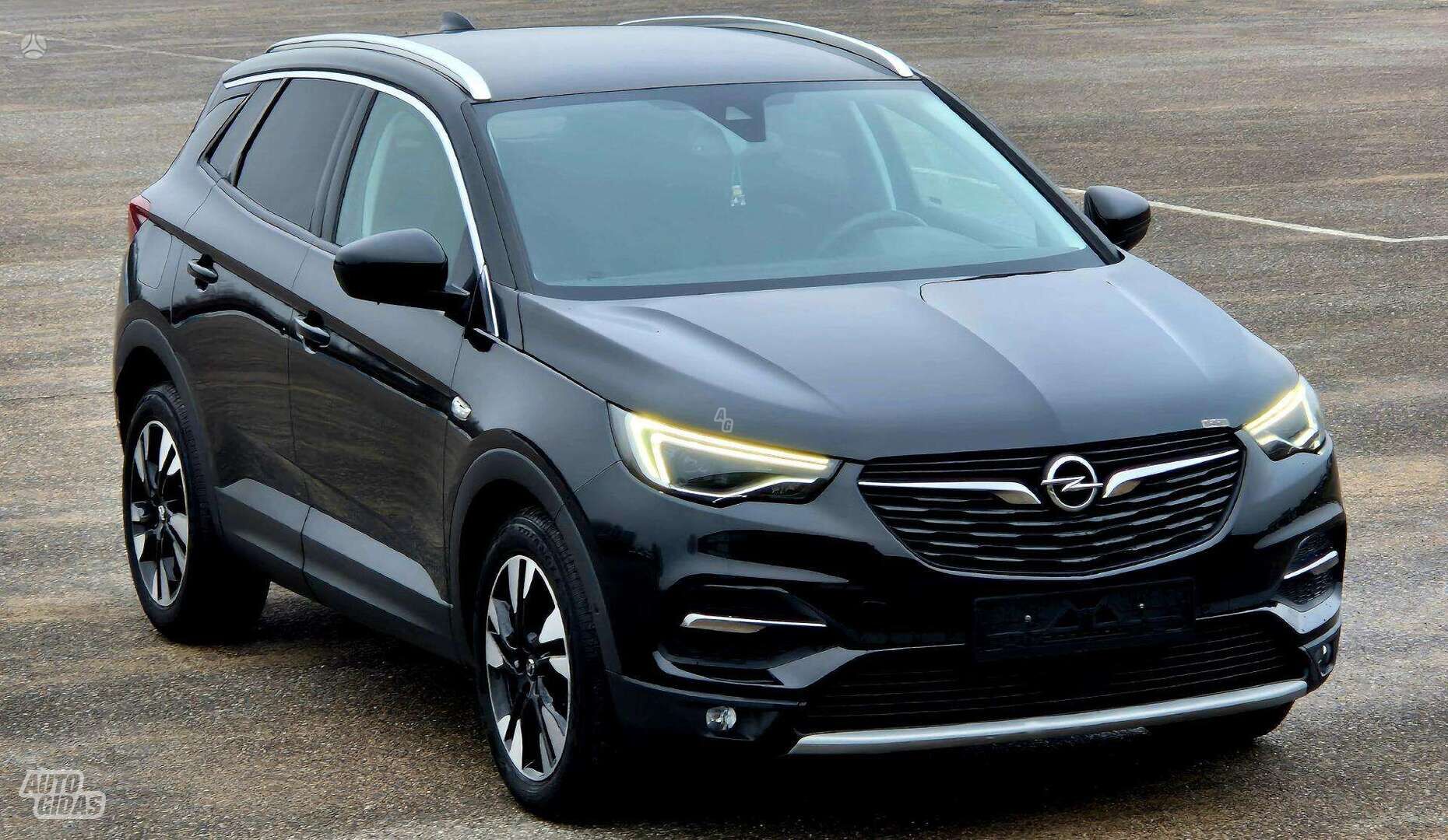 Opel Grandland X 2018 y Off-road / Crossover