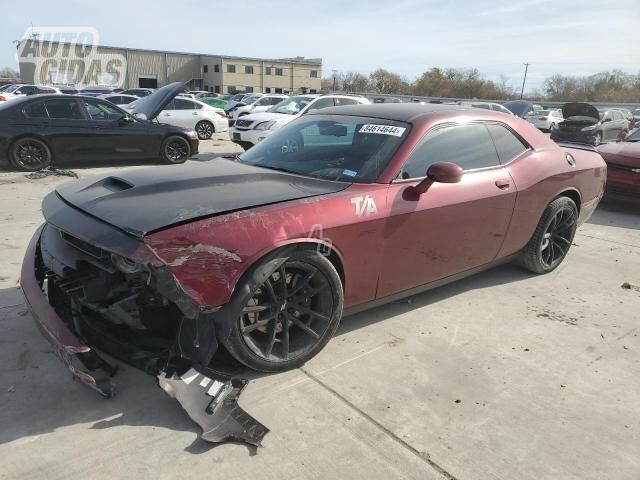 Dodge Challenger 2020 y Sedan