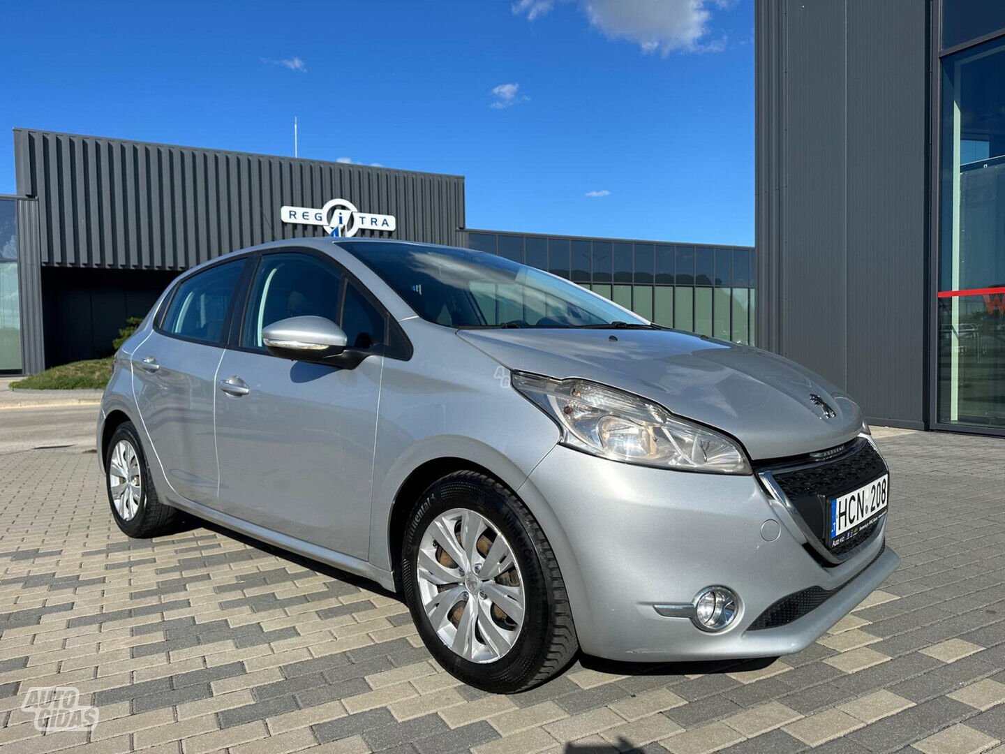 Peugeot 208 2014 y Hatchback