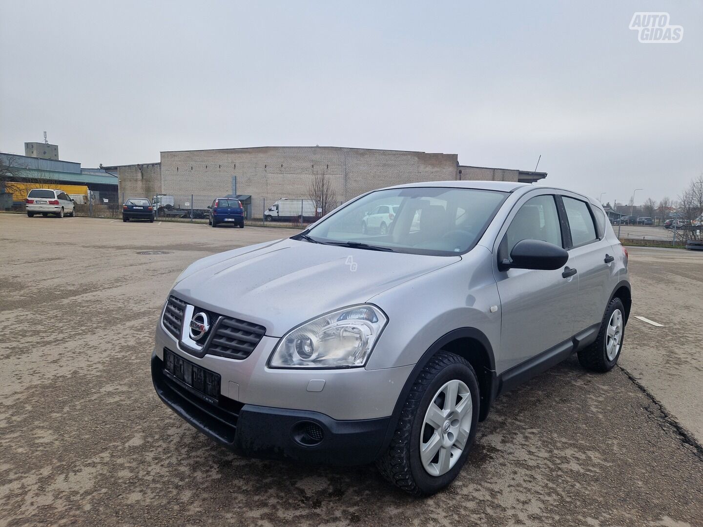 Nissan Qashqai 2009 y Van