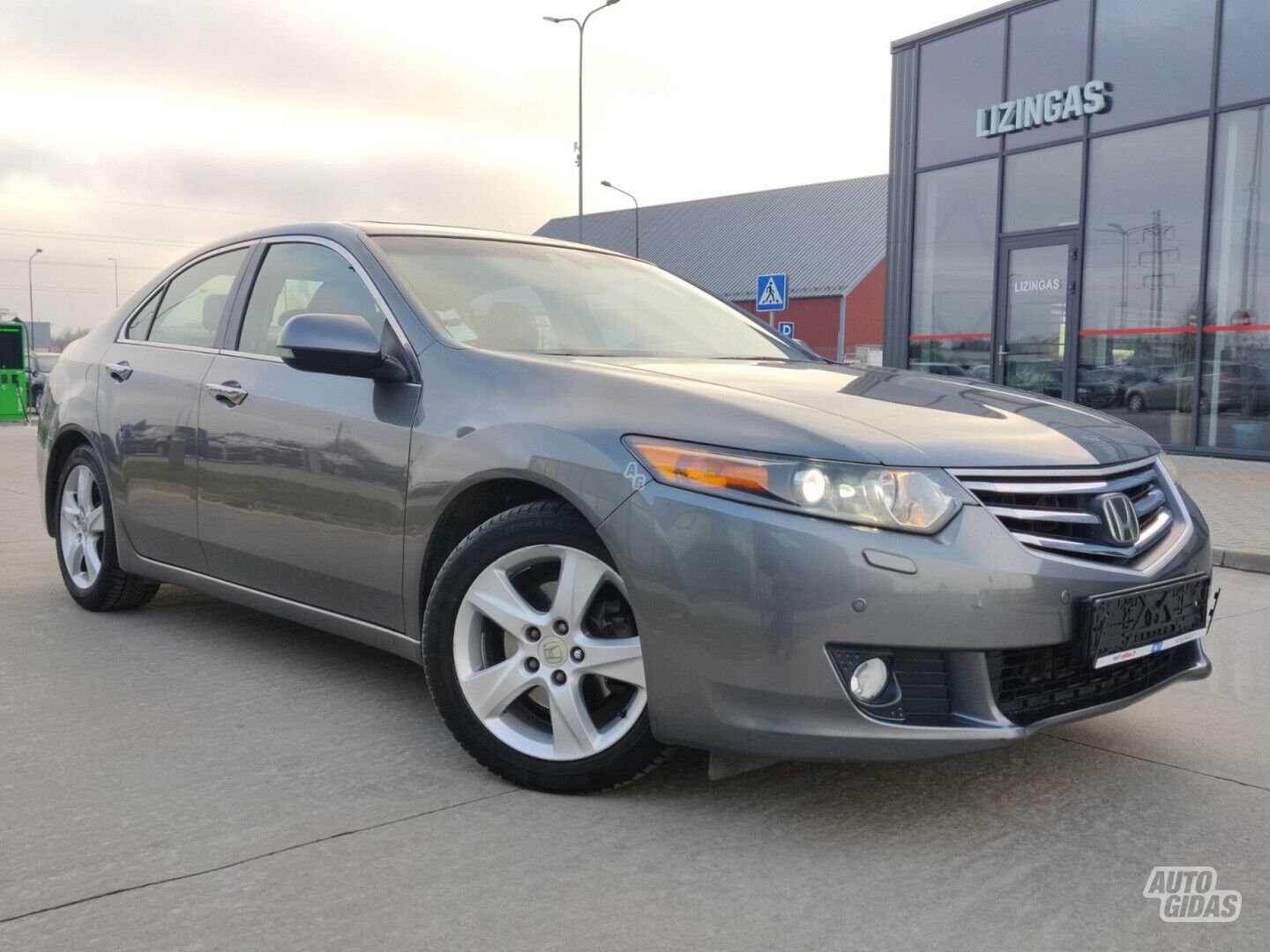 Honda Accord 2010 y Sedan