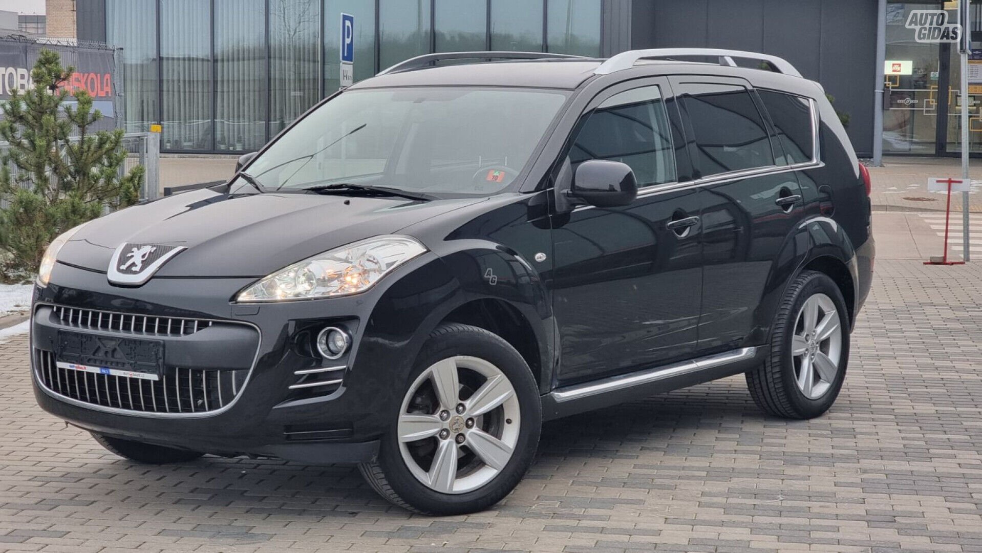 Peugeot 4007 2009 y Off-road / Crossover