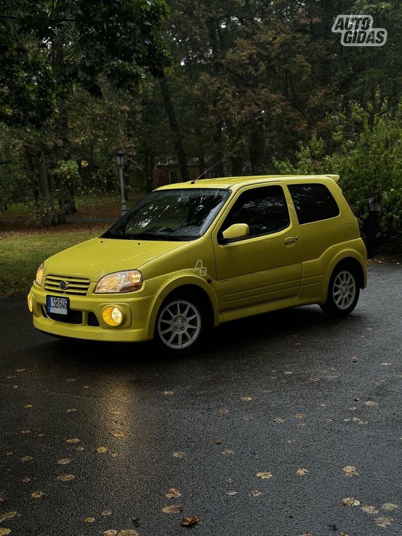 Suzuki Ignis HT81 2004 m