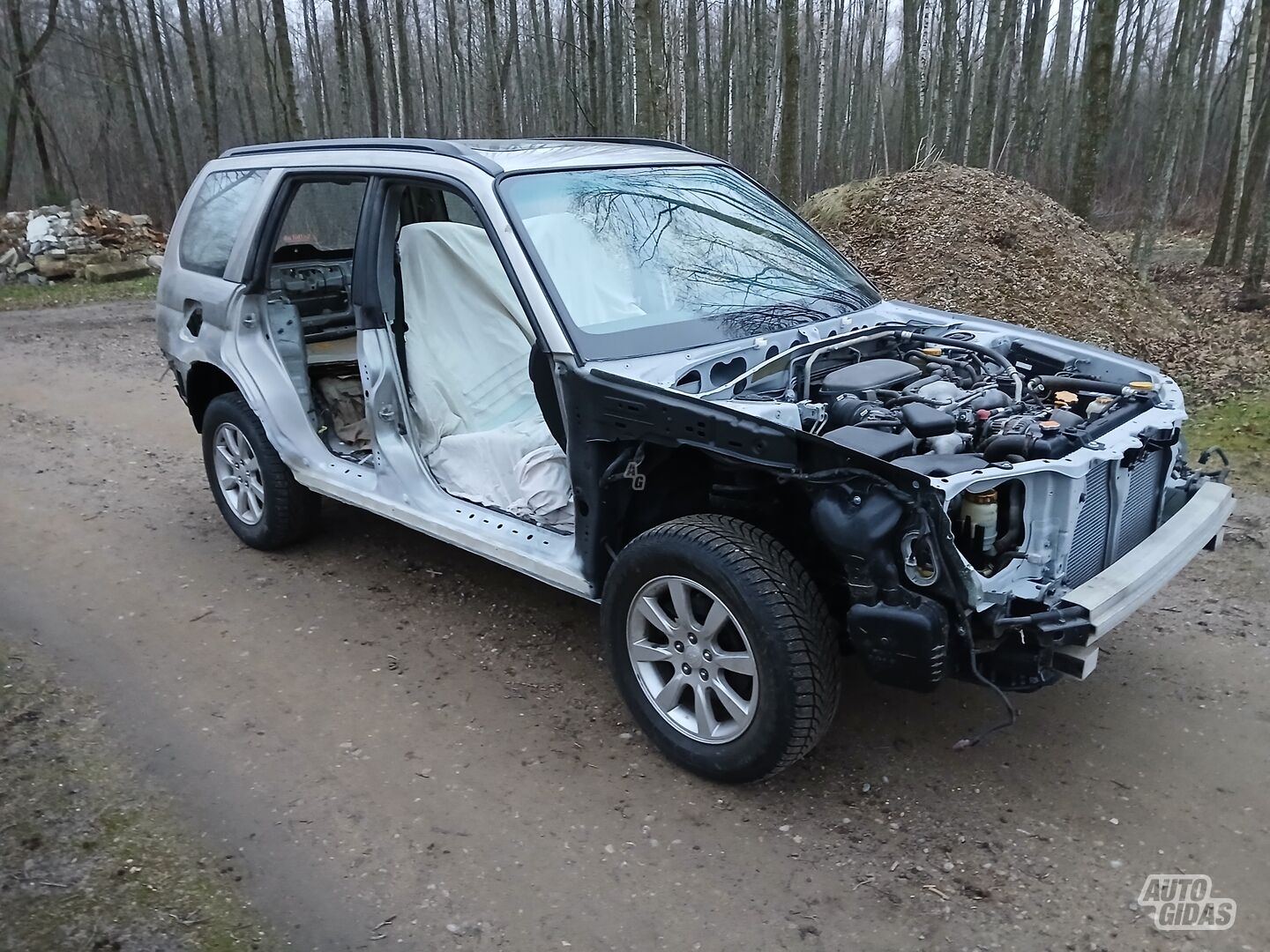 Subaru Forester 2006 y Off-road / Crossover