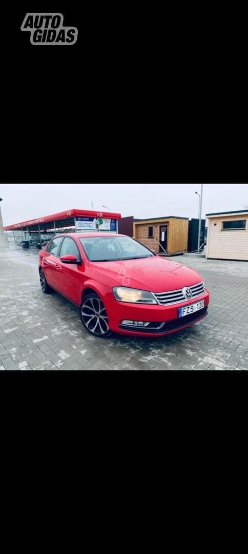 Volkswagen Passat 2012 y Sedan