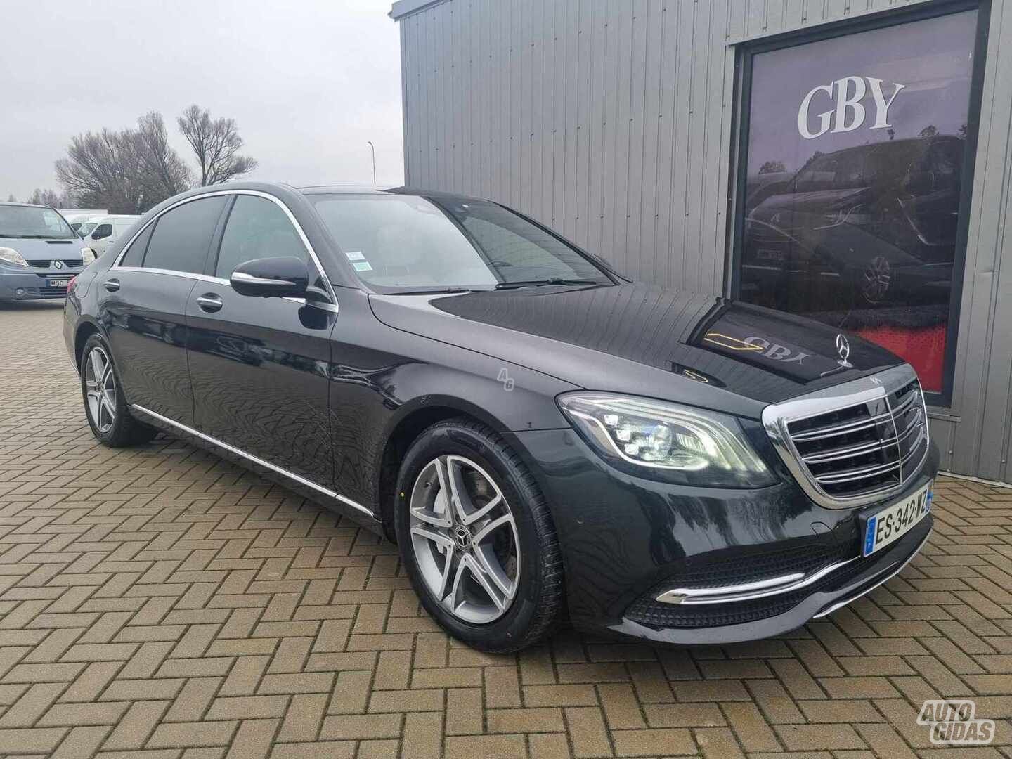 Mercedes-Benz S400 2017 y Sedan