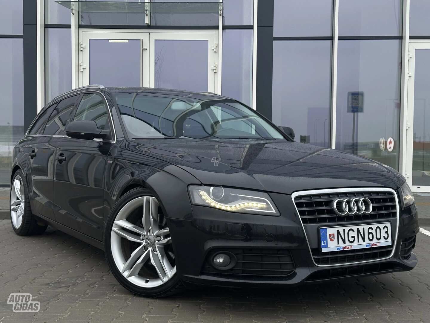 Audi A4 2009 г Универсал