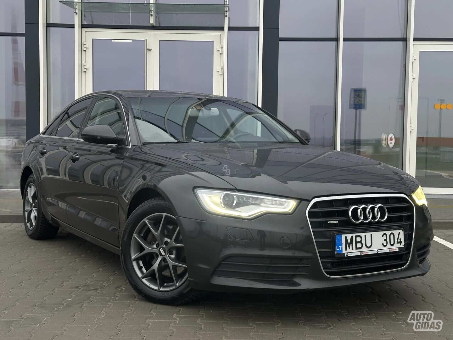 Audi A6 2012 г Седан