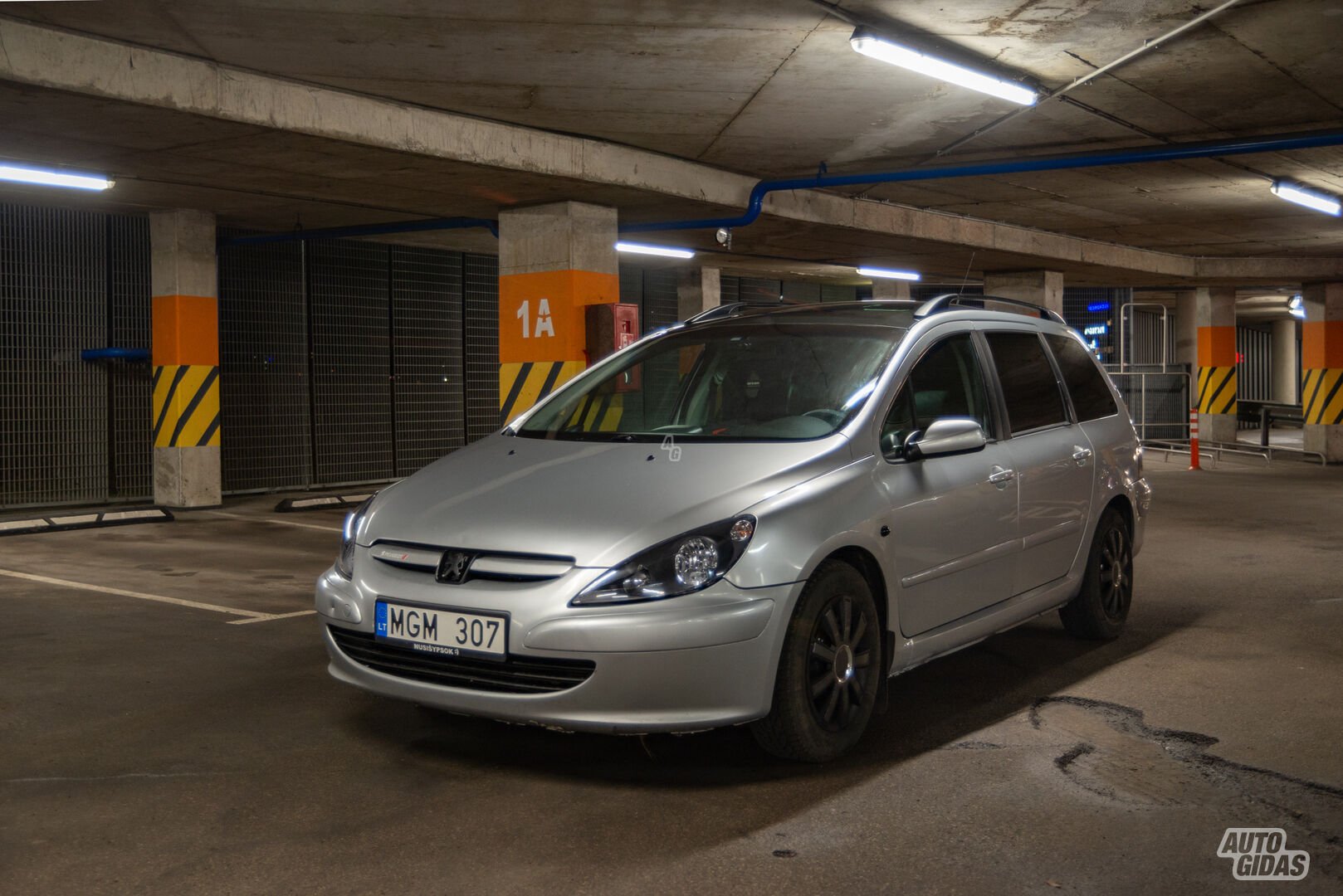 Peugeot 307 HDi 2003 y