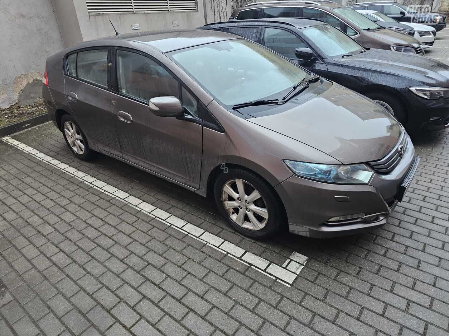 Honda Insight 2010 г Хэтчбек