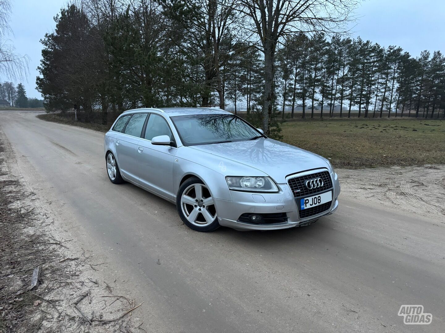 Audi A6 2008 m Universalas