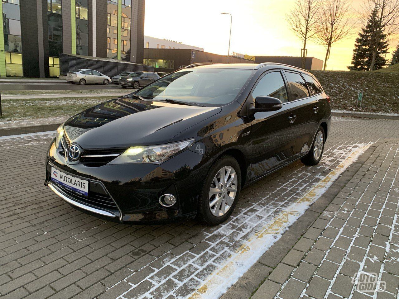 Toyota Auris 2014 г Универсал