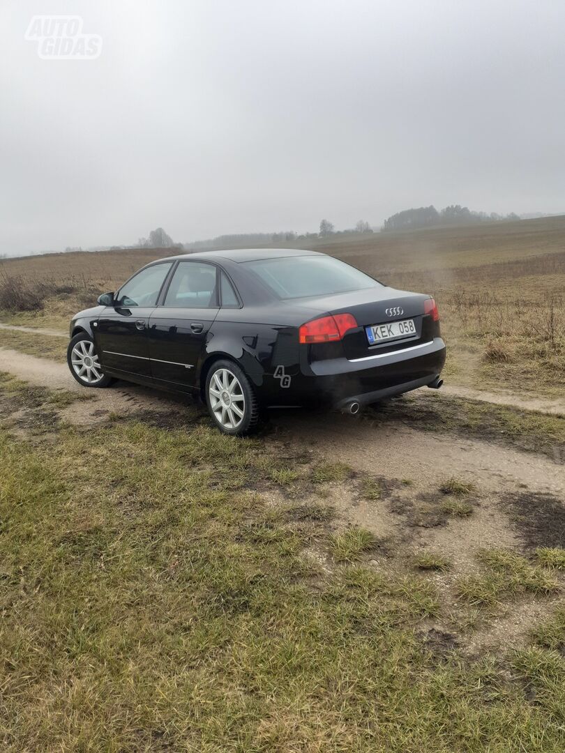 Audi A4 2005 m Sedanas