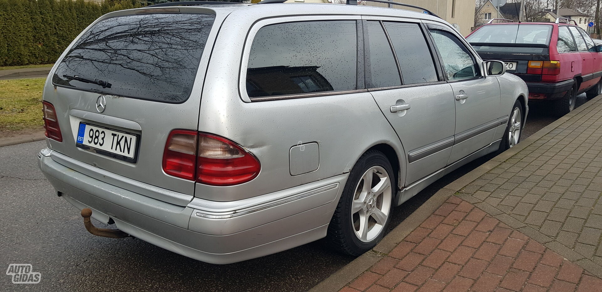 Mercedes-Benz E 220 CDI 2001 m