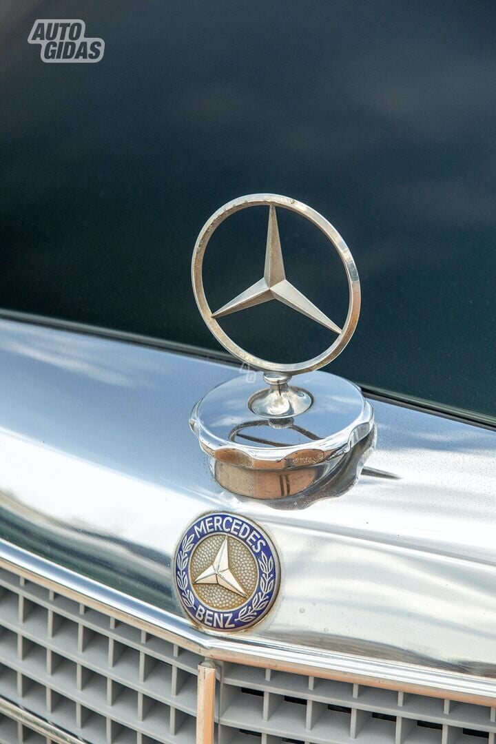 Mercedes-Benz 250 1972 г Купе