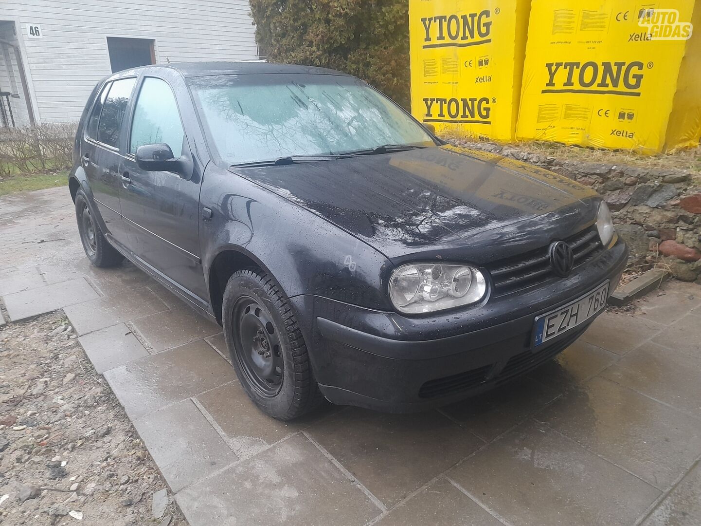 Volkswagen Golf 2000 г Хэтчбек