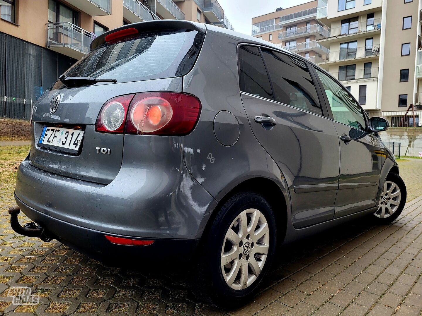 Volkswagen Golf Plus 2005 y Hatchback