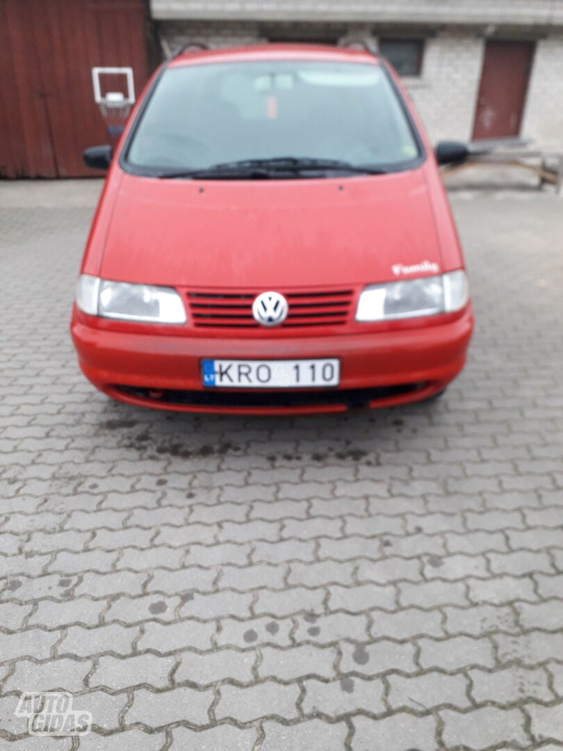 Volkswagen Sharan 1999 m Vienatūris