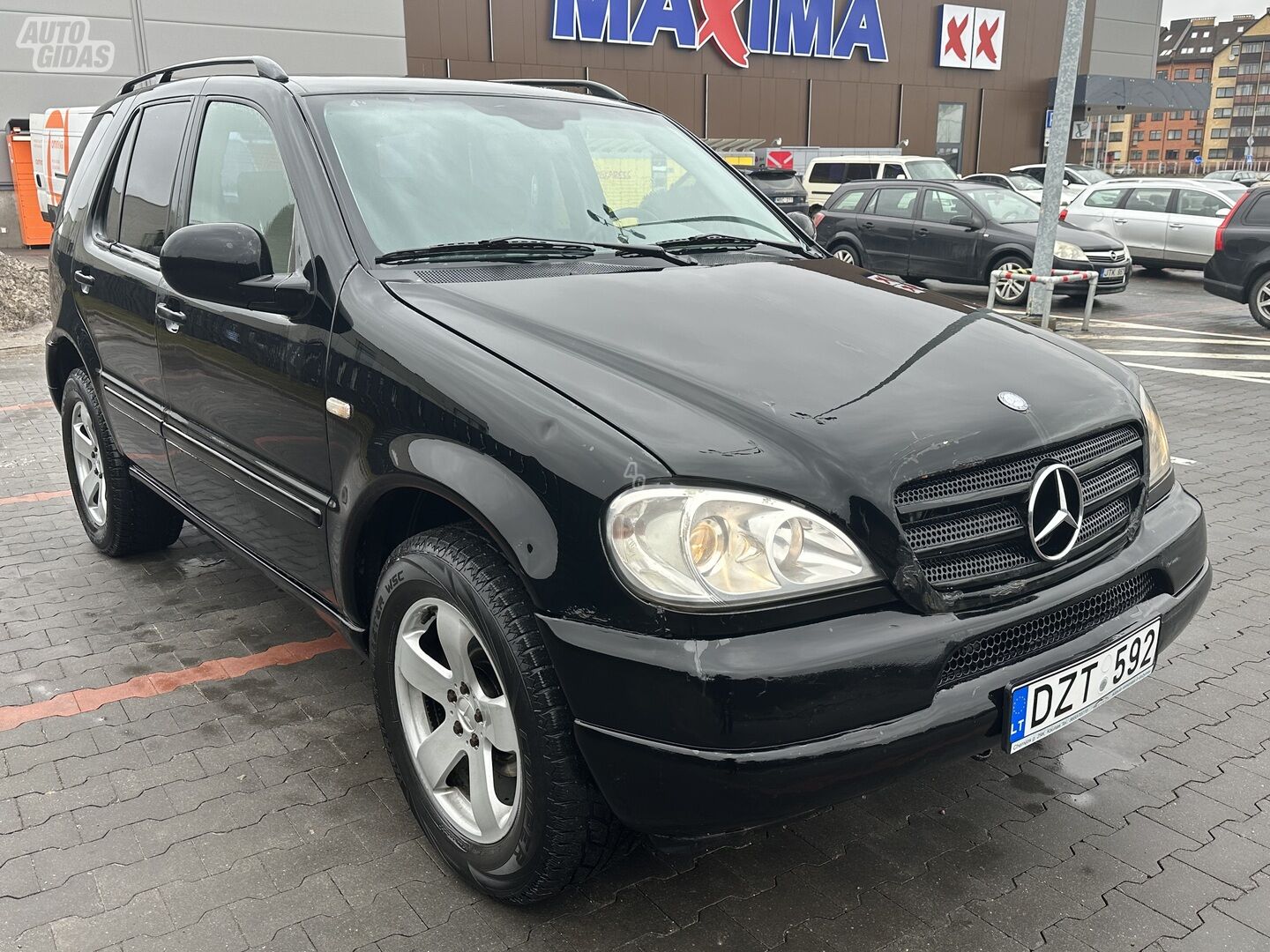 Mercedes-Benz ML 320 2001 y Off-road / Crossover