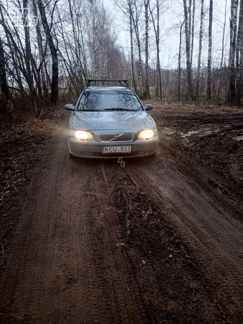 Volvo V70 2001 y Wagon