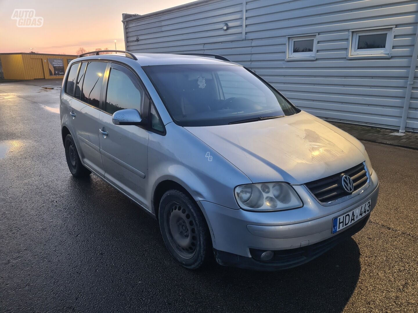 Volkswagen Touran 2004 г Хэтчбек