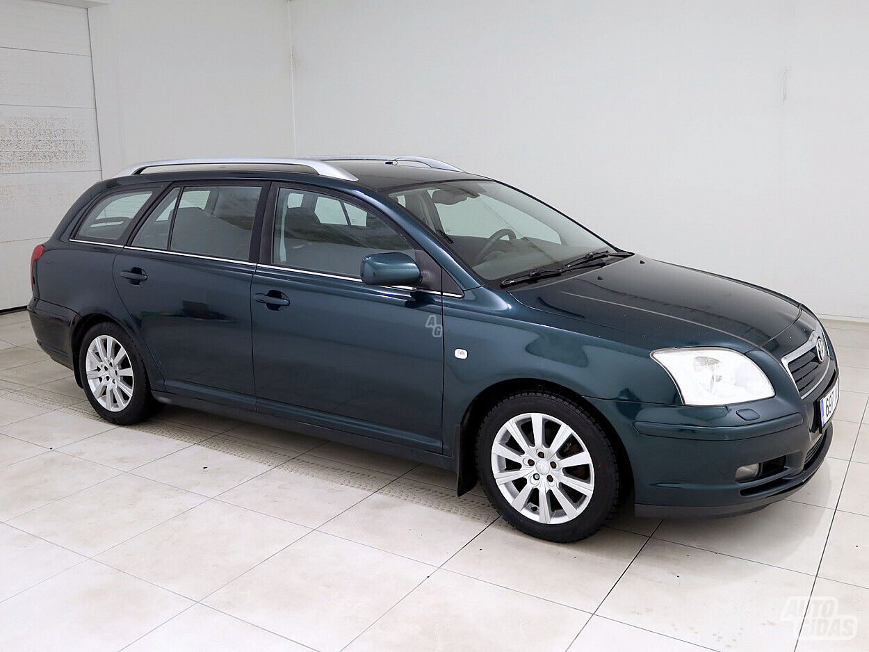 Toyota Avensis 2003 y Wagon