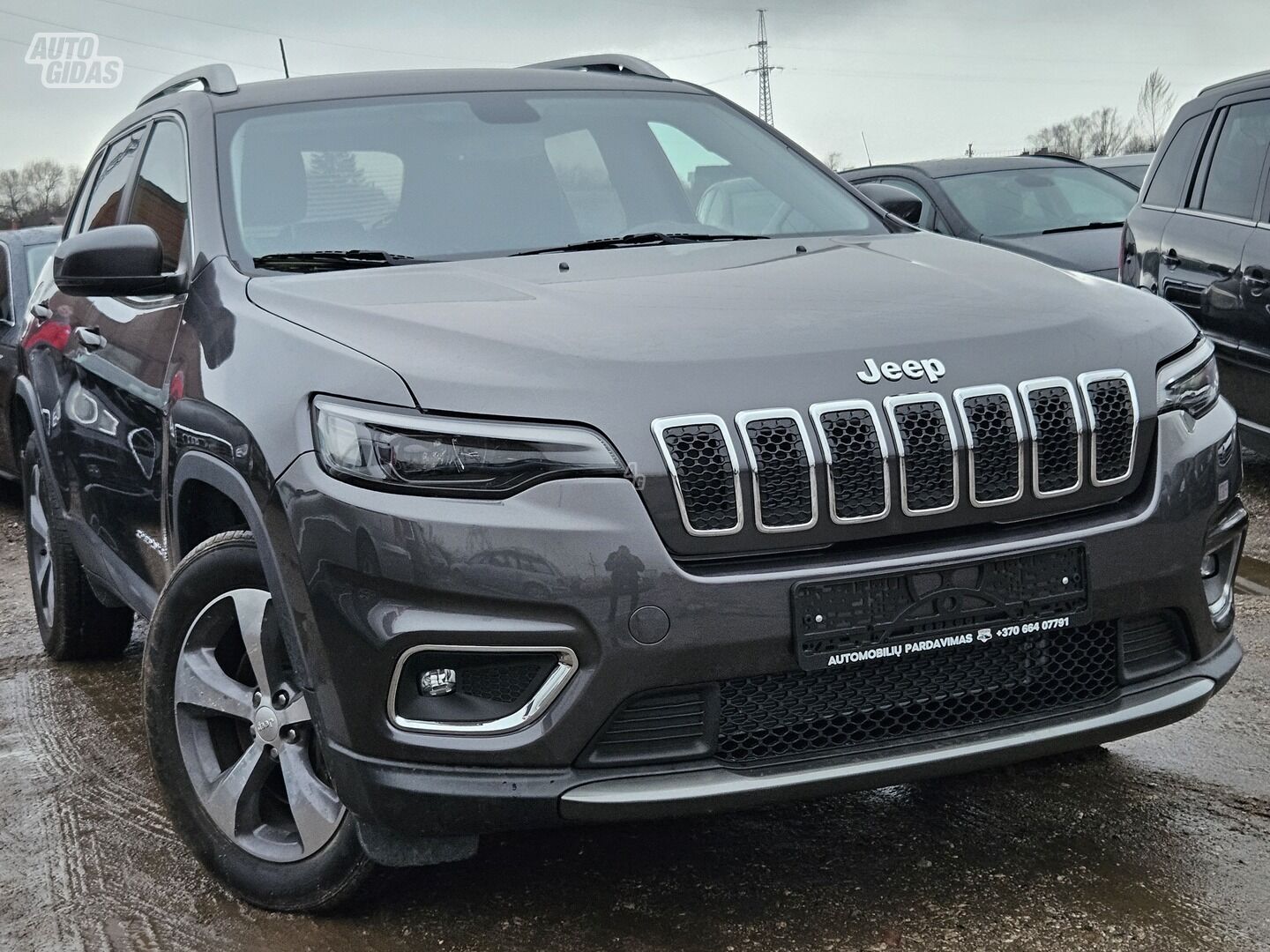 Jeep Cherokee 2019 y Off-road / Crossover