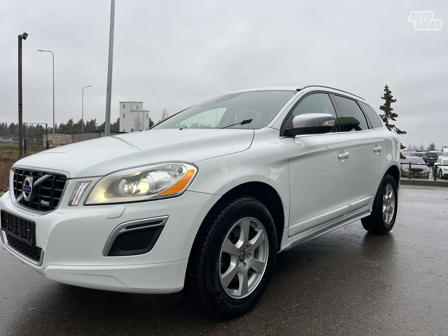 Volvo XC60 2012 m Visureigis / Krosoveris