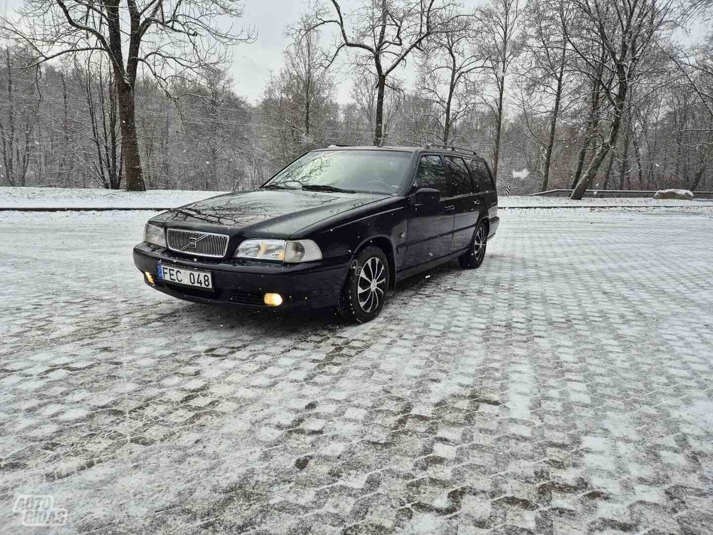 Volvo V70 1997 m Universalas