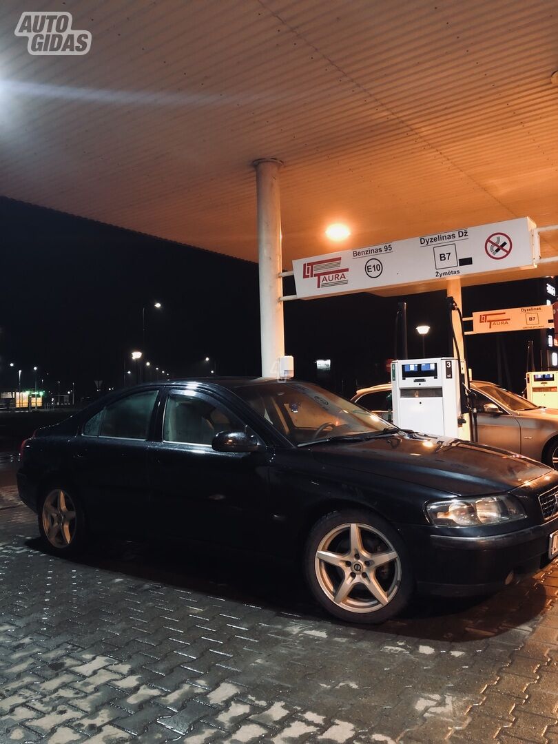 Volvo S60 5704 2003 г запчясти