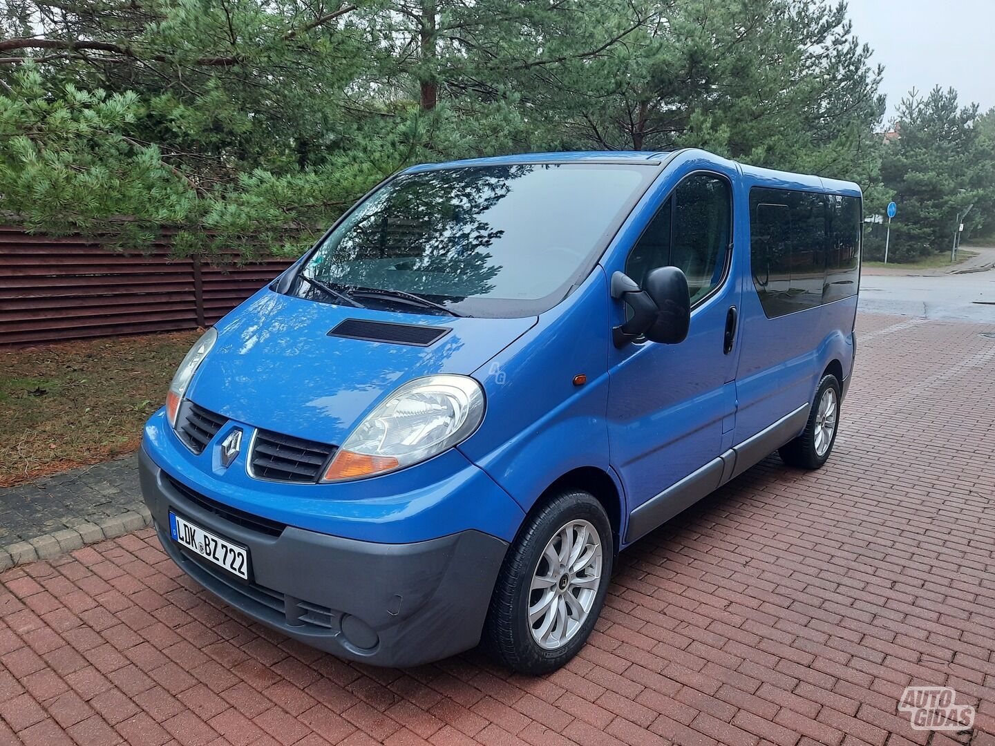 Renault Trafic 2006 г Микроавтобус