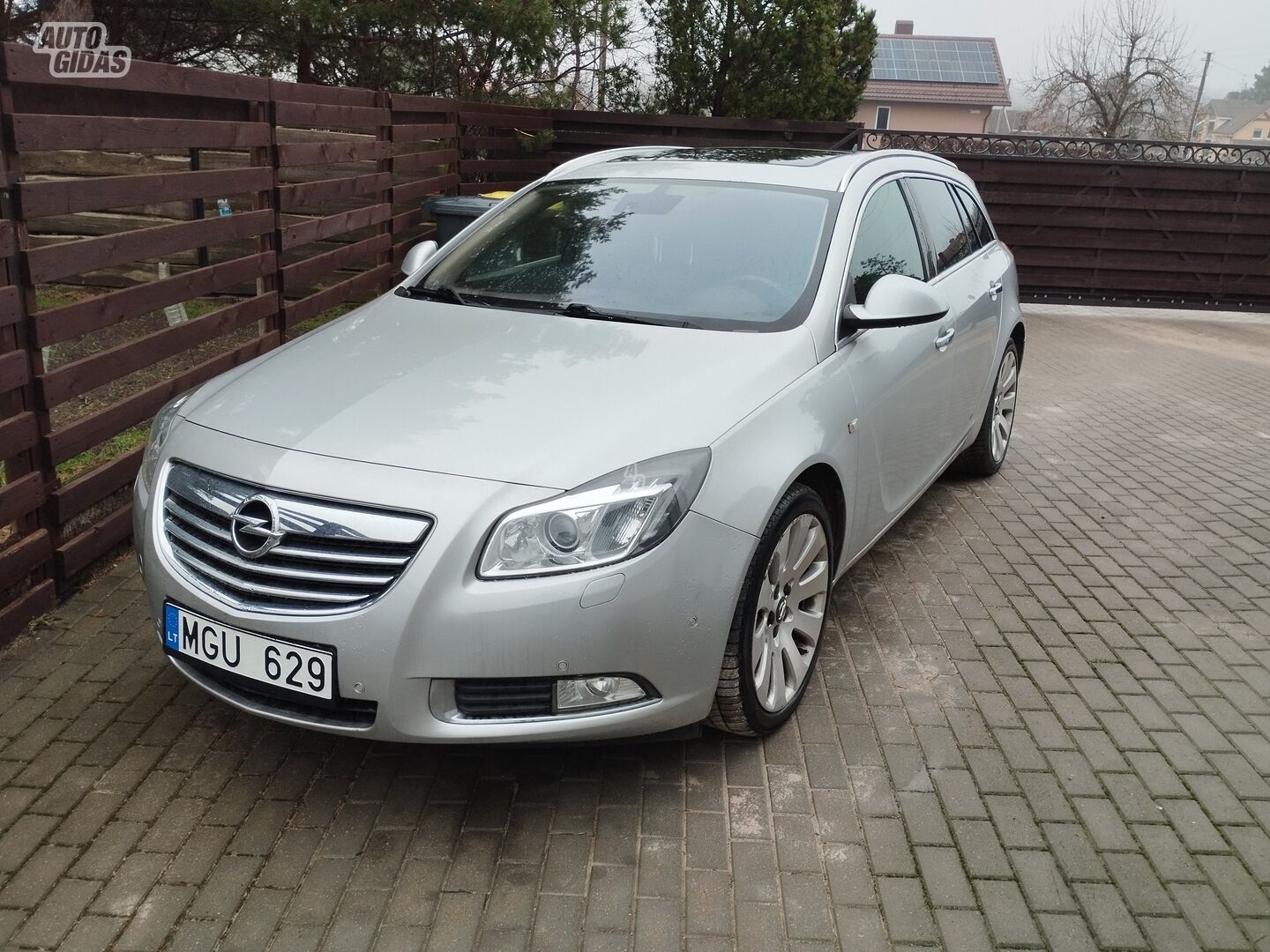 Opel Insignia 2009 г Универсал